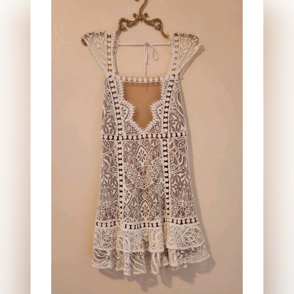FOR LOVE AND LEMONS Emerie Sleeveless White Lace Illusion Mini Dress S NWT - Picture 6 of 14
